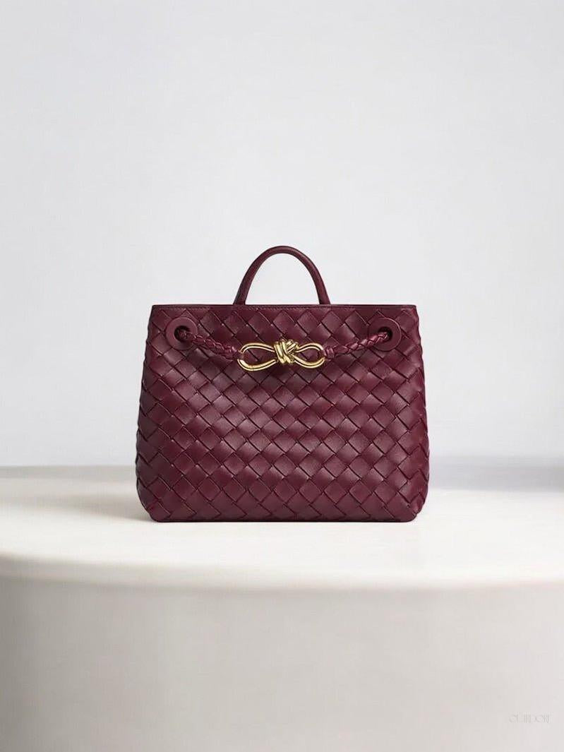 Black Woven Midi Leather Tote Bag – Effortless Elegance & Timeless Appeal