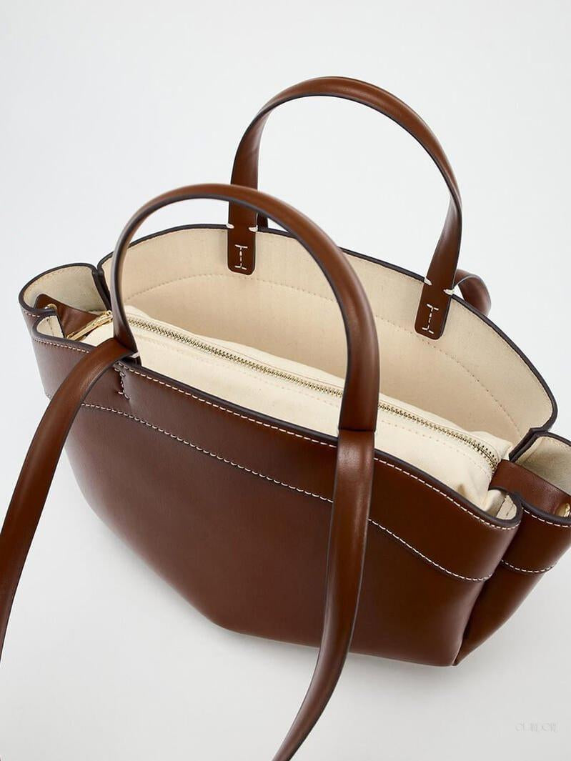 Brown Leather Shopper Bag – Elegant & Practical