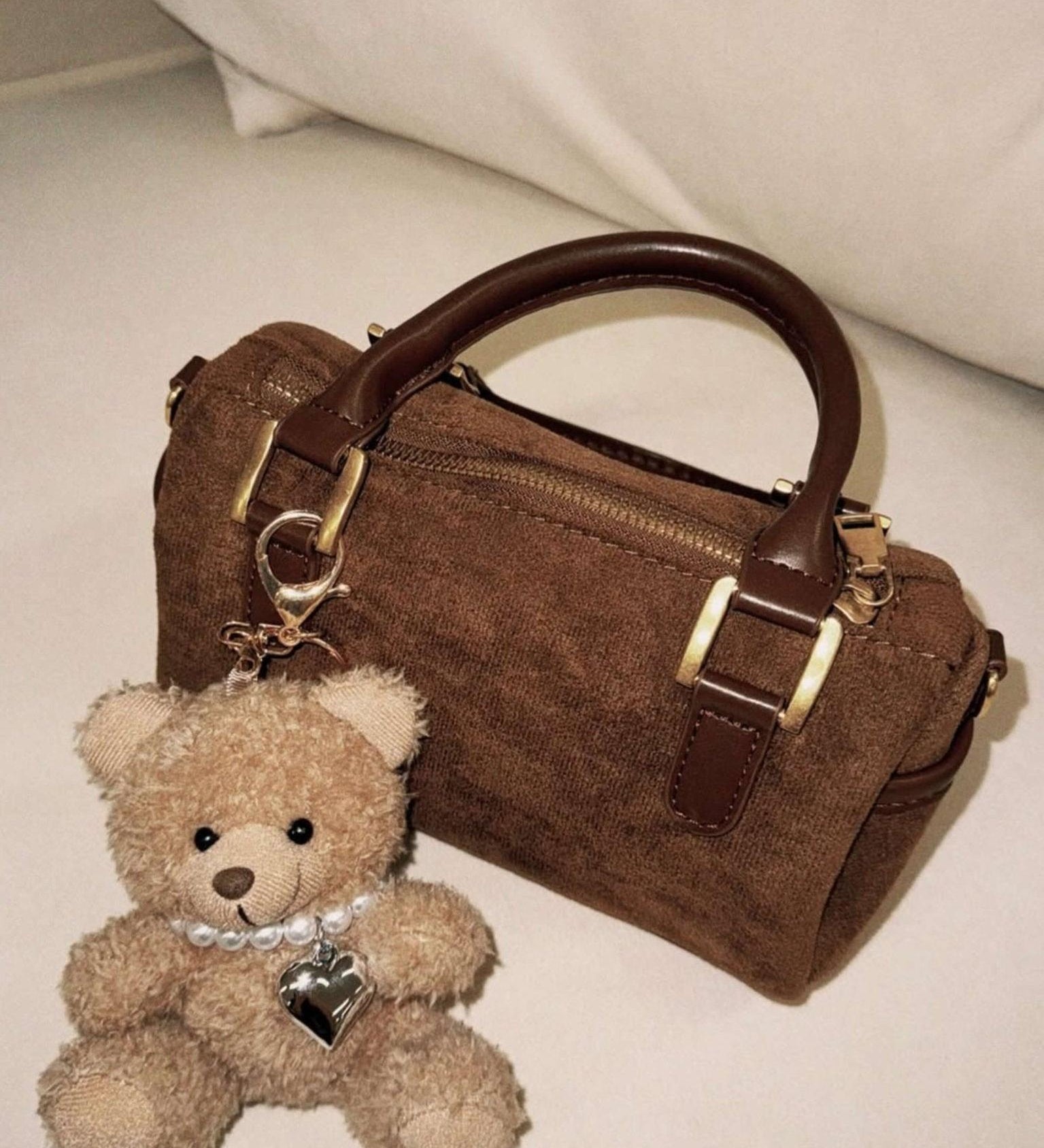 Drisella Pearl Teddy Plush Bagcharm – Elegant, Cute & Timeless