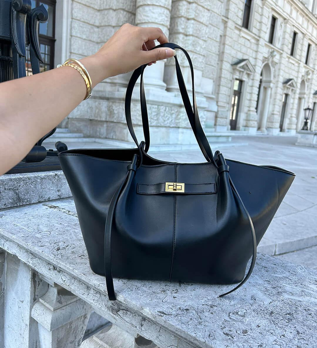 Elegant Structured Shopper Tote — Sophisticated space for your everyday