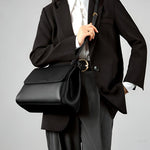 Minimalist Leather Crossbody Bag – Elegant Everyday Shoulder Bag