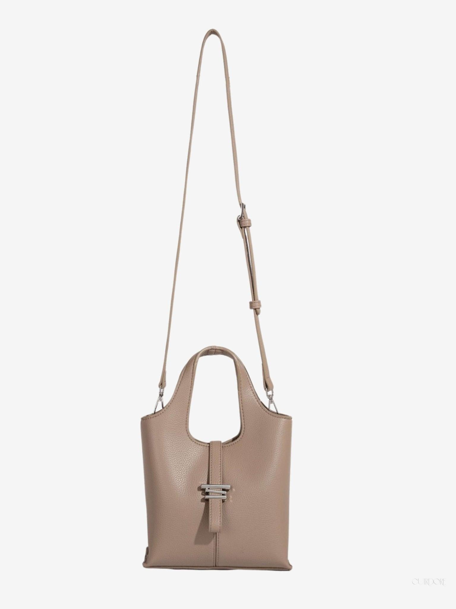 Minimalist Structured Crossbody Tote – Elegant Everyday Handbag