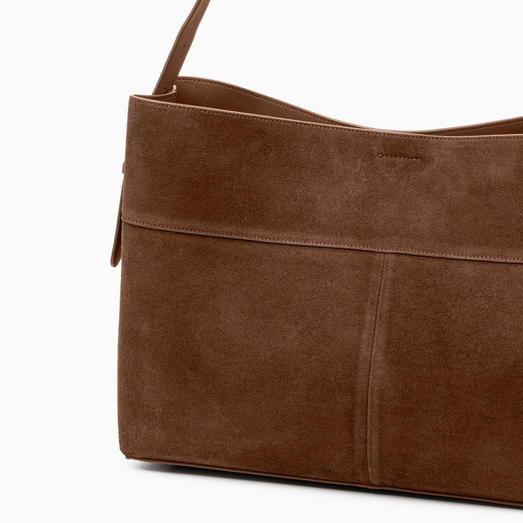 Minimalist Suede Handbag — Minimalist elegance for everyday use