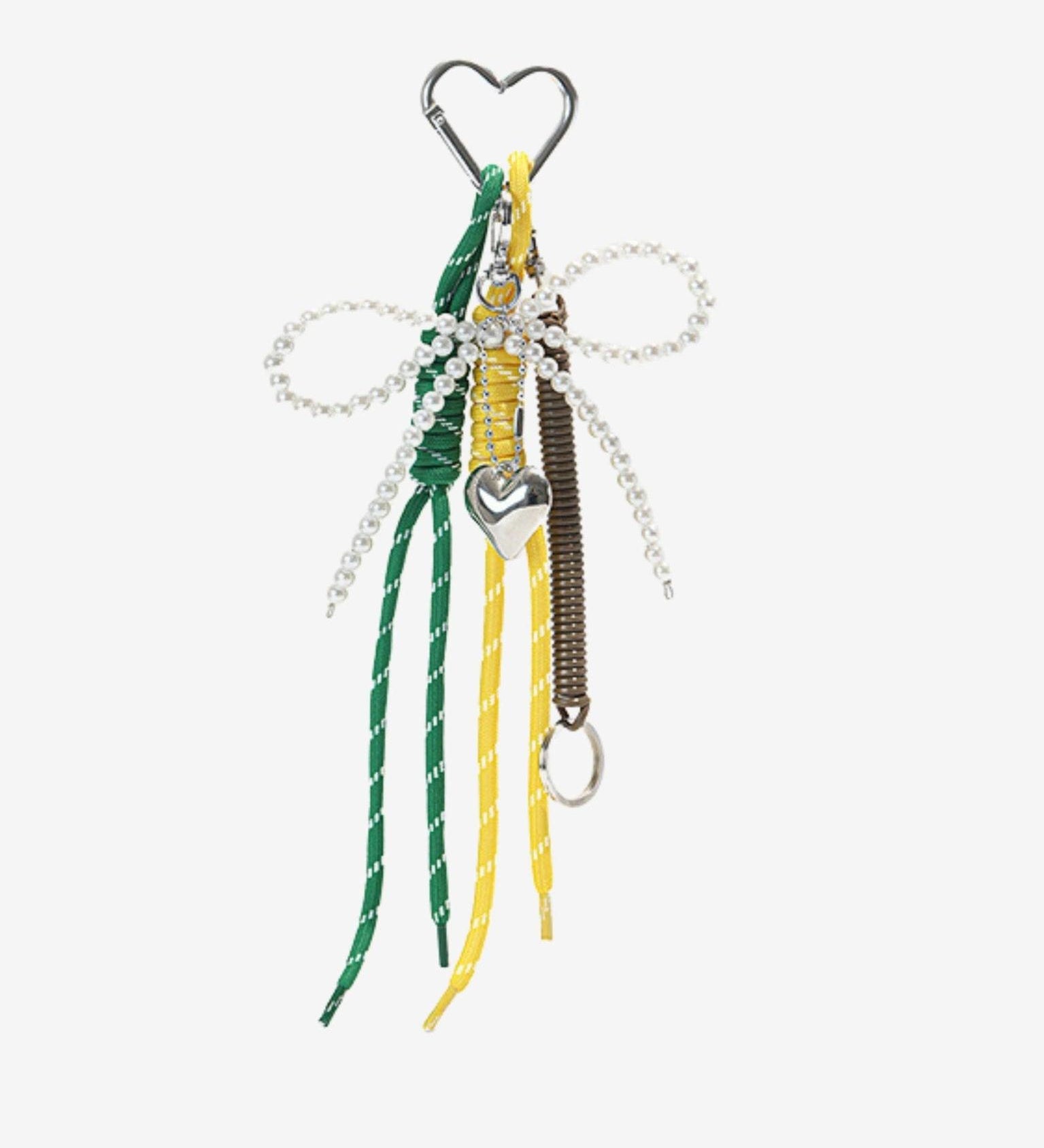 Oriantha Pearl Bow Bag Charm – Elegant, Feminine & Timeless