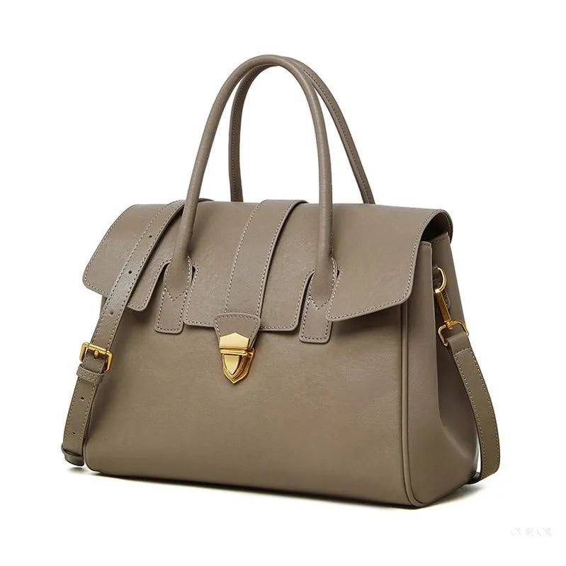 Structured Leather Tote Bag – Elegant Top Handle Work & Everyday Handbag