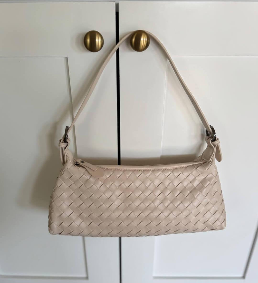 Woven Shoulder Bag — Sleek, modern elegance for everyday wear